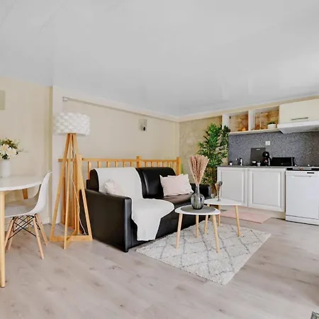 Duplex 8 Personnes A 10 Minutes Des Champs-elysees * Paris
